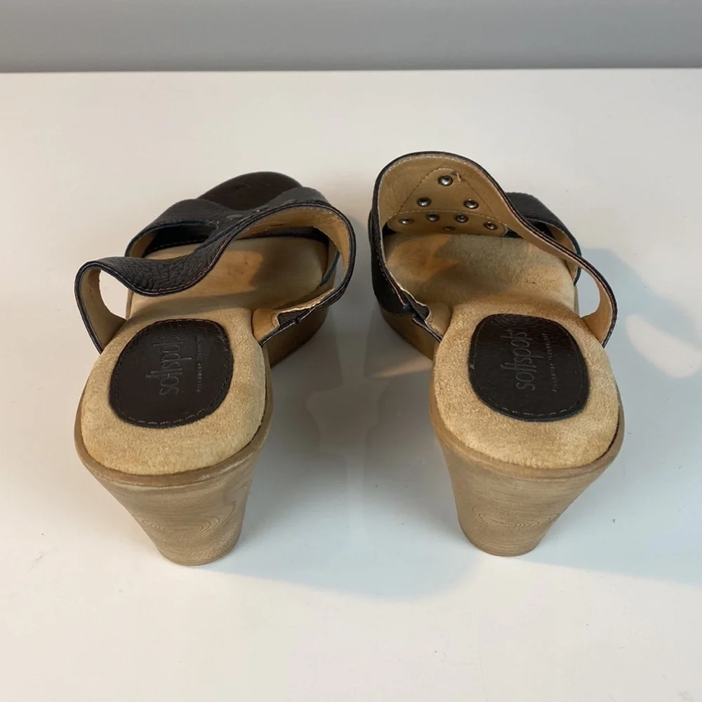 Softspots Bronze Leather Wedge Sandals Size 7.5 W